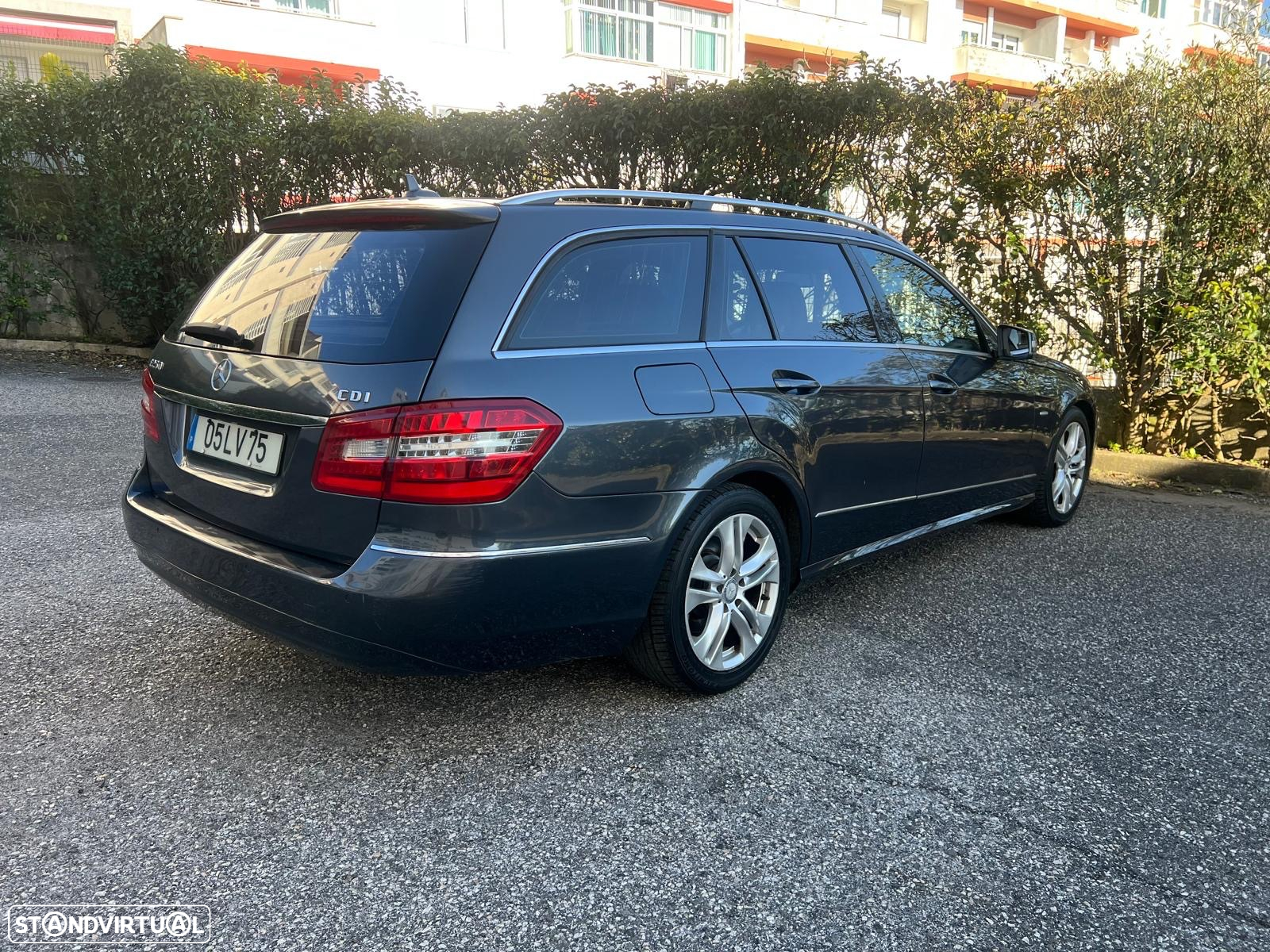 Mercedes-Benz E 250 CDi Elegance BlueEfficiency Auto. - 2