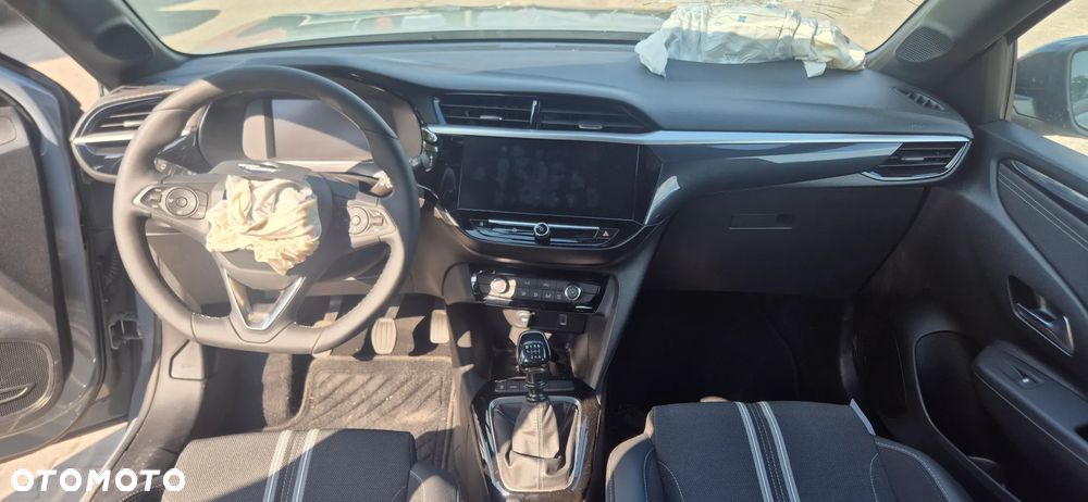 Opel Corsa 1.2 Elegance S&S - 19