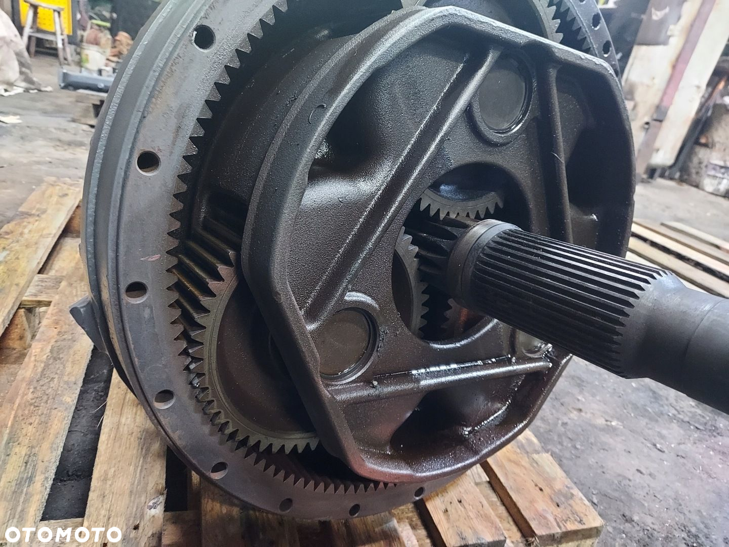 ZWOLNICA LEWA PRAWA M934.152.150.110 MASSEY FERGUSON 8680 2011R - 4