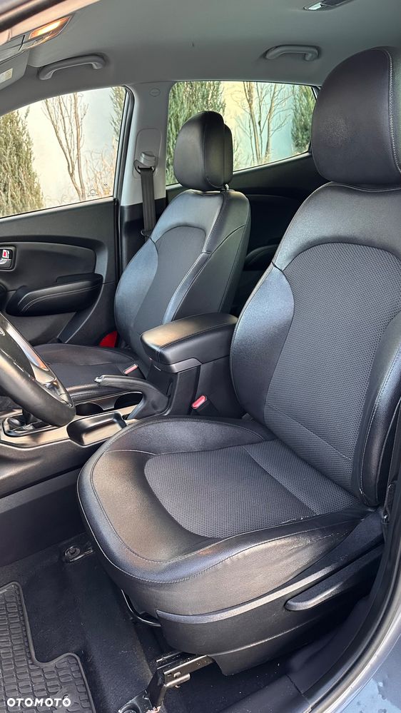 Hyundai ix35 2.0 CRDi 4WD Premium - 27