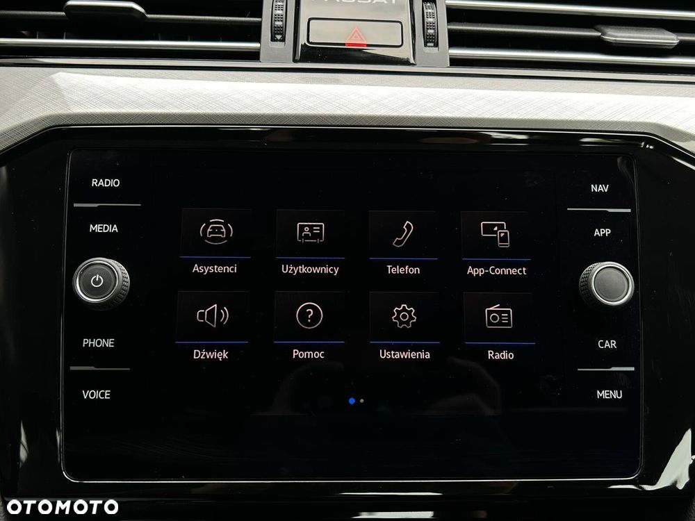 Volkswagen Passat 2.0 TDI EVO Business - 27