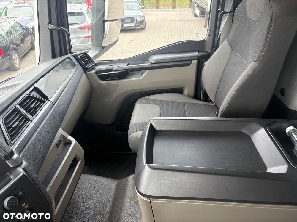 MAN TGM 15.250 / IZOTERMA + WINDA / NOWY MODEL / 2021r / ŁADOWNOŚĆ 8300kg / KONTENER / z Niemiec / ANTOS / TGL - 24