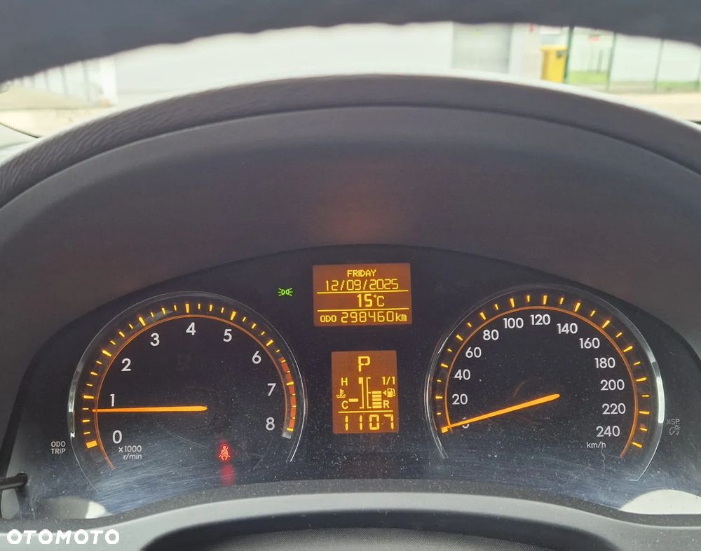 Toyota Avensis 2.0 Sol plus EU5 MS - 17