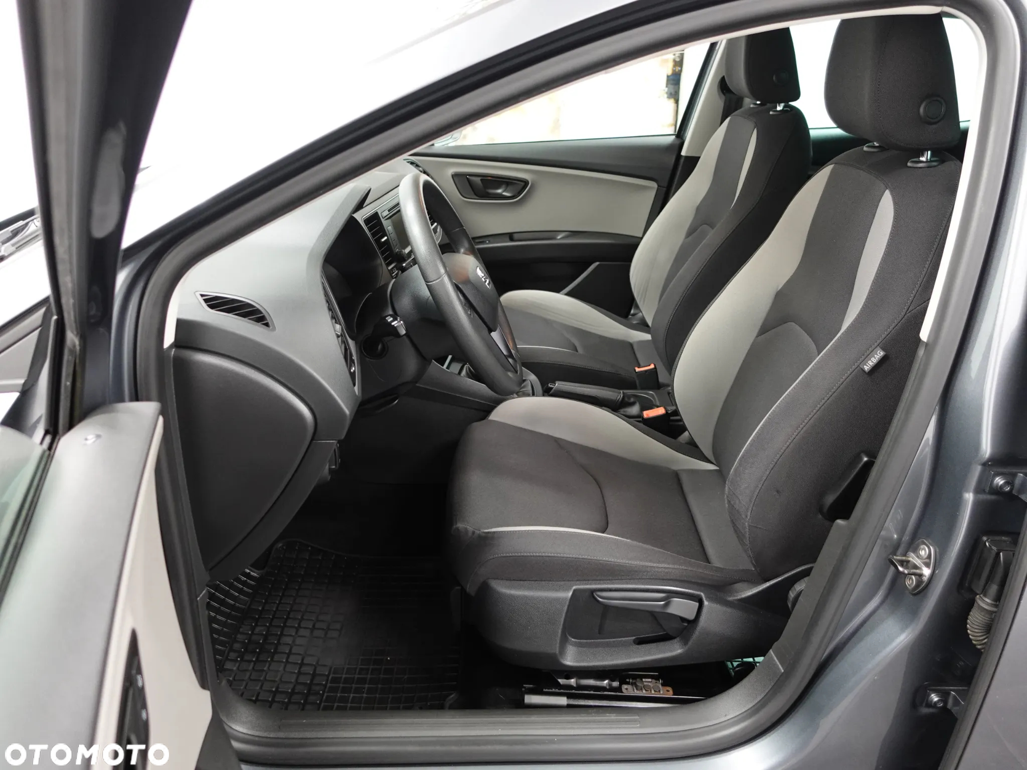 Seat Leon 1.6 TDI DPF E-Ecomotive Reference - 24
