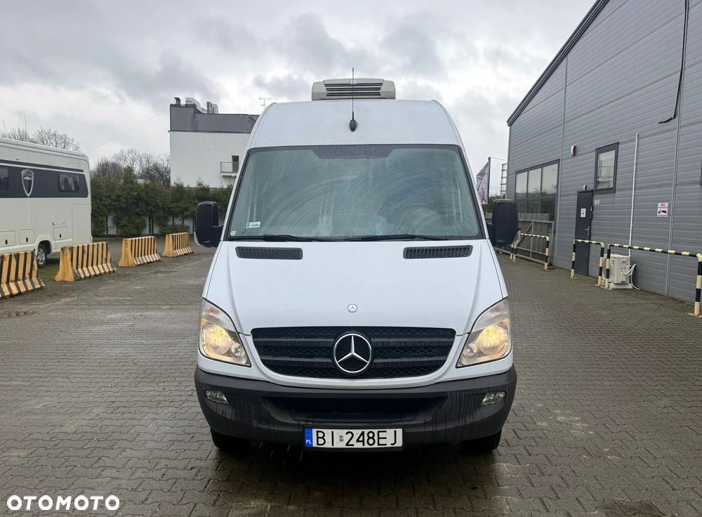 Mercedes-Benz SPRINTER  3.0 V6 519 CHŁODNIA - 3
