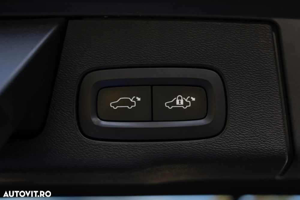 Volvo XC 60 Recharge T6 Twin Engine eAWD Inscription Expression - 26