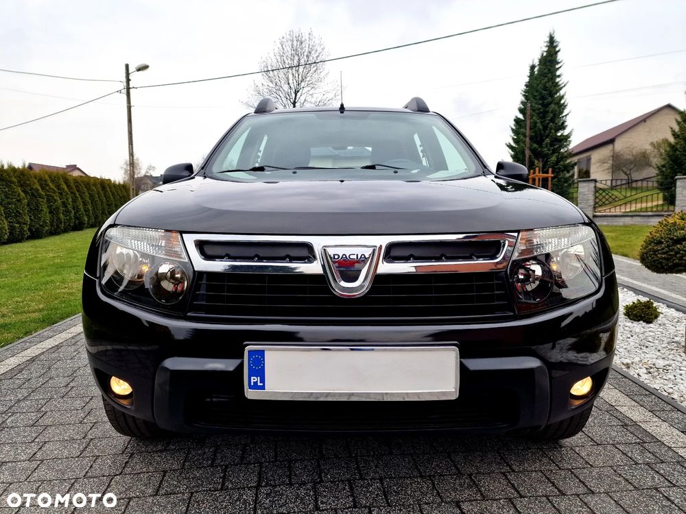 Dacia Duster 1.6 Laureate 4x4 - 26