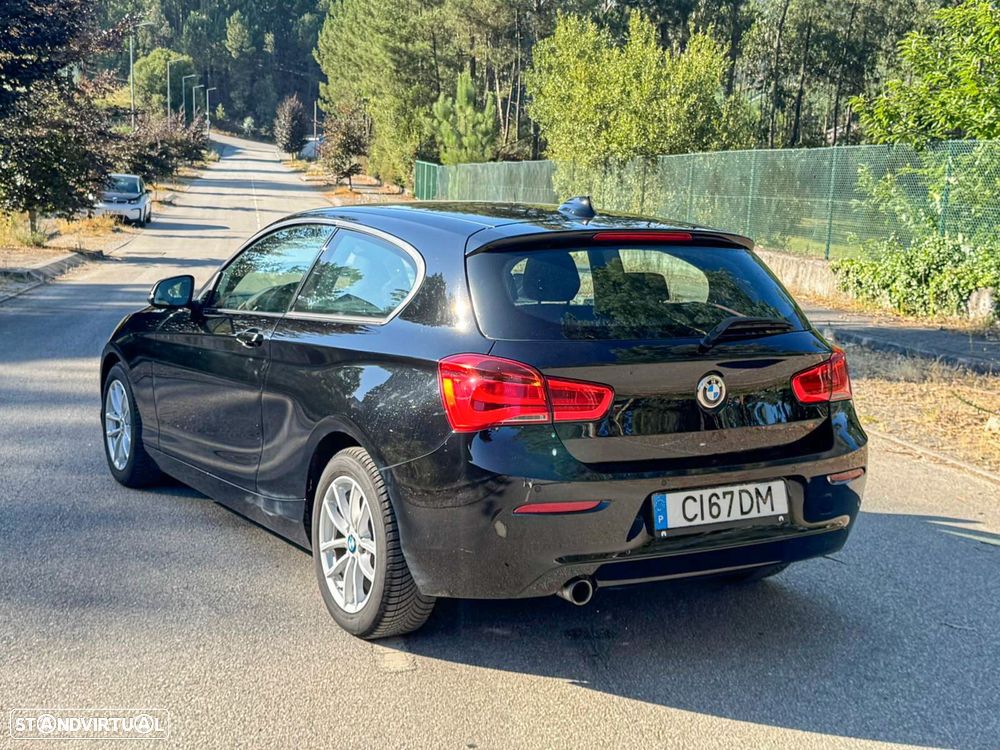 BMW 116 i Line Sport - 3