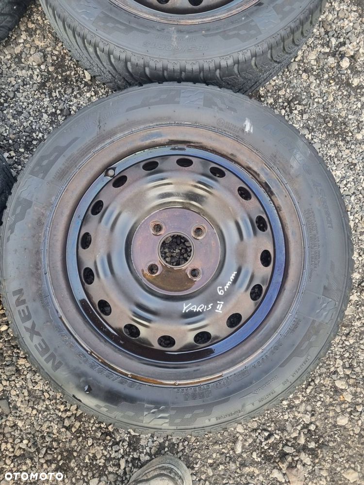 Koła felgi opony zimowe Toyota Yaris II 15" 185/60R15 - 2