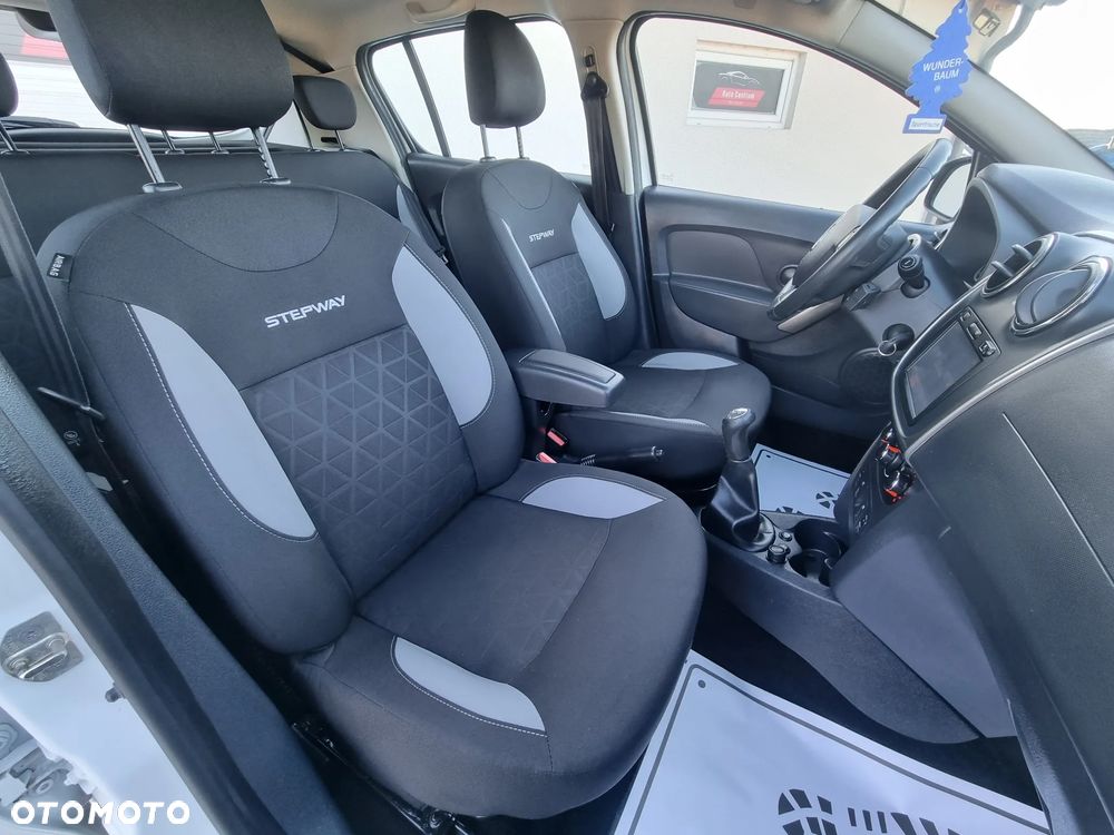 Dacia Sandero Stepway TCe 90 Prestige - 12