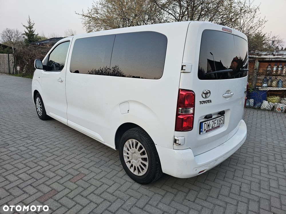Toyota ProAce Kombi D-4D Compact 2,6t - 18