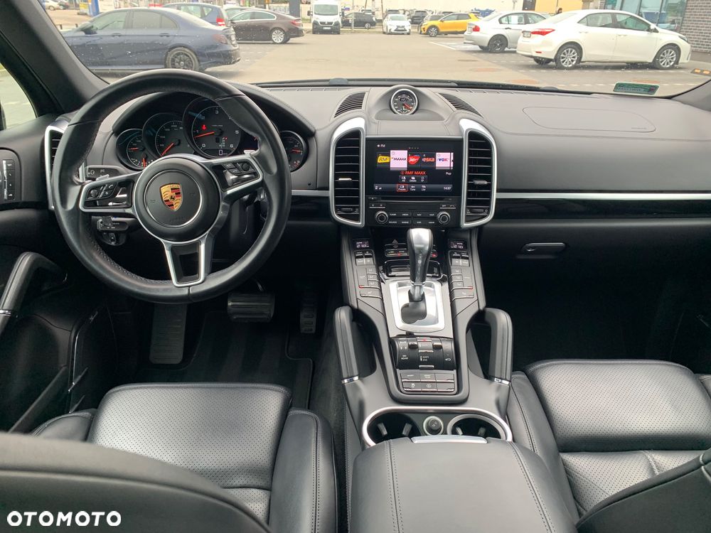 Porsche Cayenne Diesel Platinum Edition - 11
