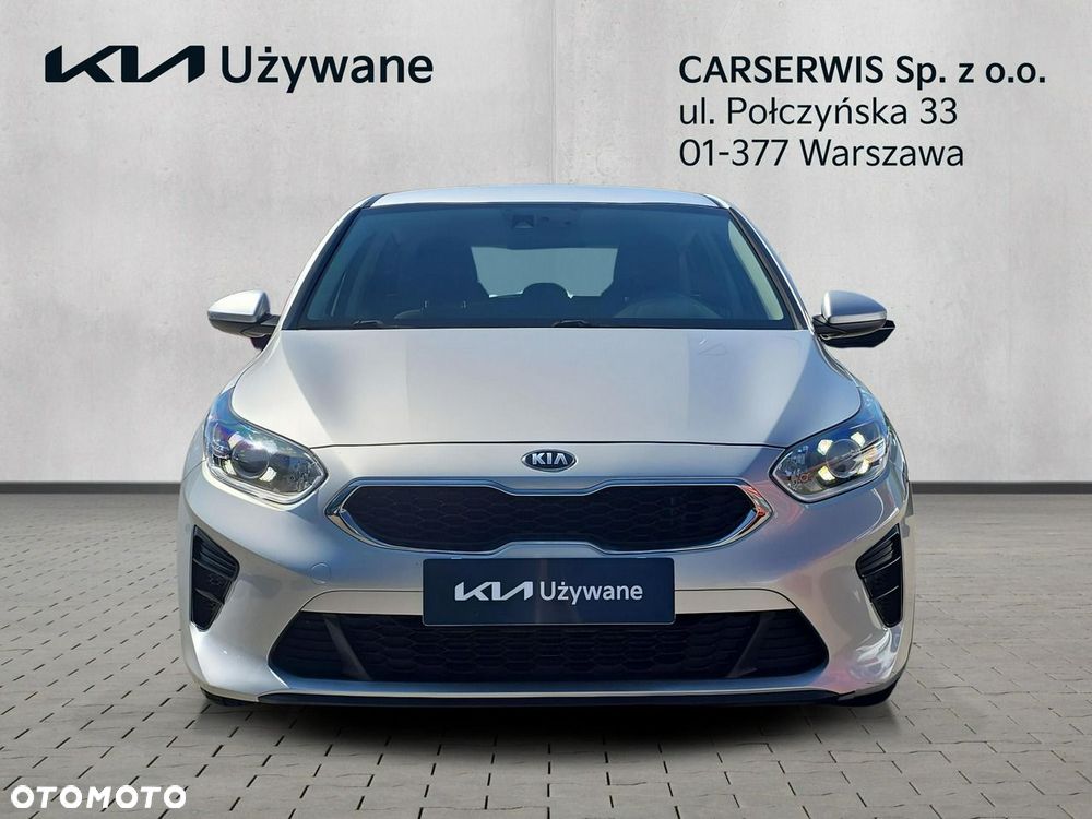 Kia Ceed - 8