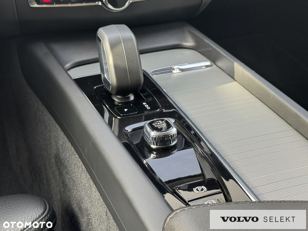 Volvo XC 60 - 22