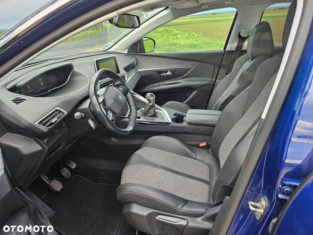 Peugeot 3008 - 3