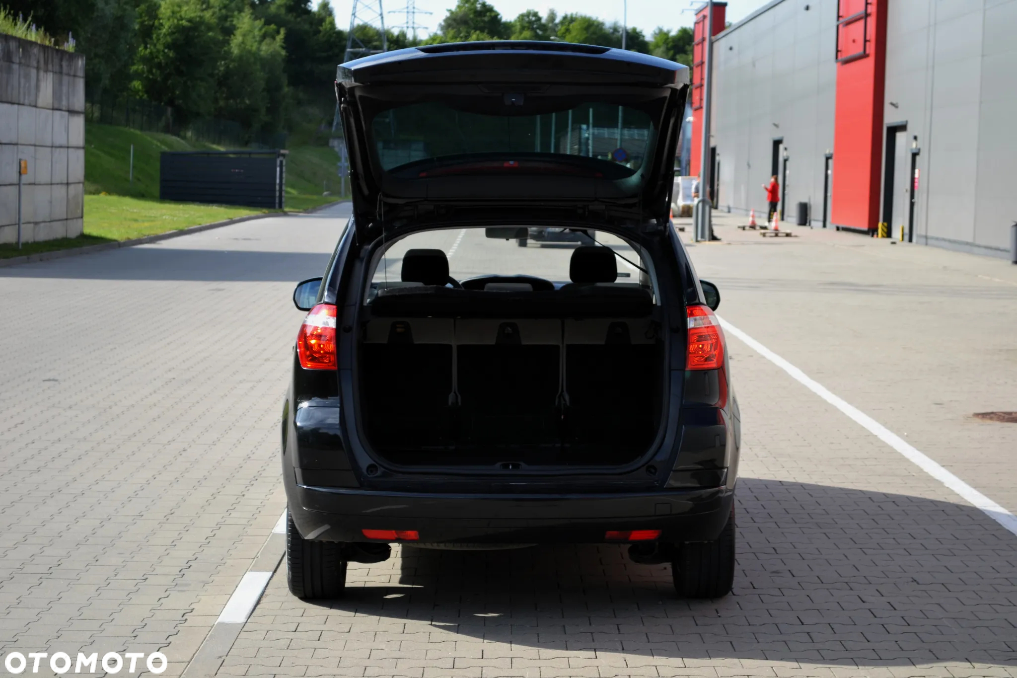 Citroën C4 Picasso 1.6 HDi FAP ESG6 Confort - 32