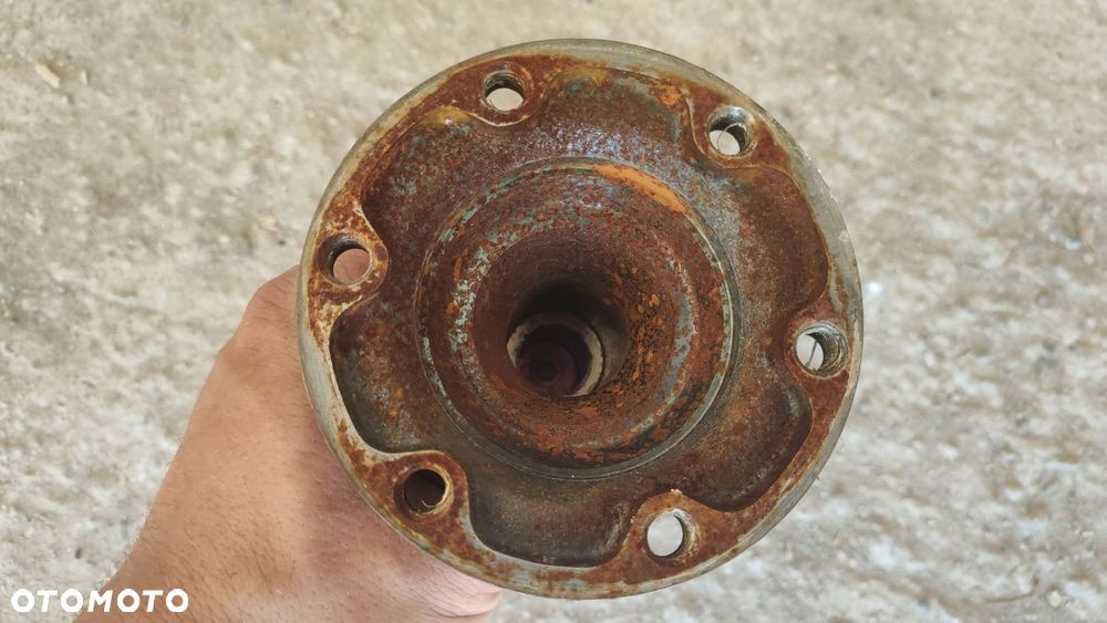 FREZ GNIAZDO PÓŁOSI DYFRA ALFA GIULIA 2.9 510 RWD - 2