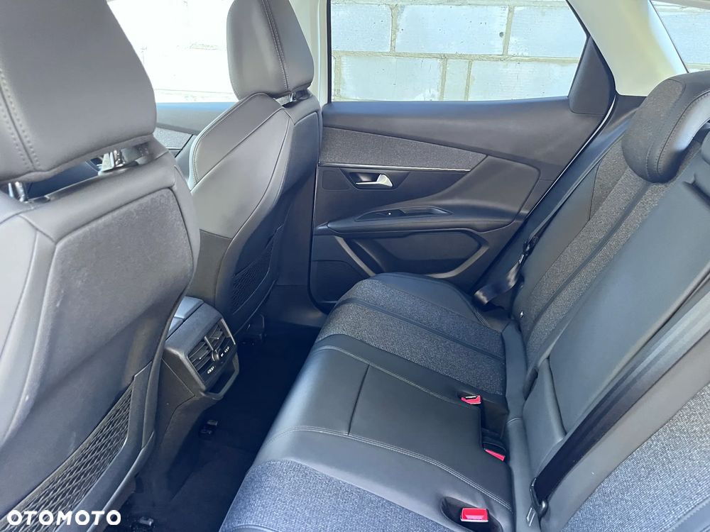 Peugeot 3008 225 e-EAT8 Allure Pack - 15