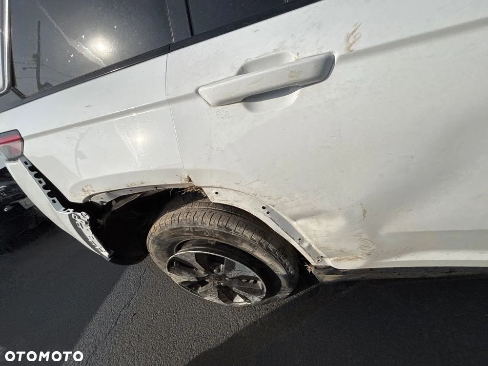 Jeep Grand Cherokee - 20