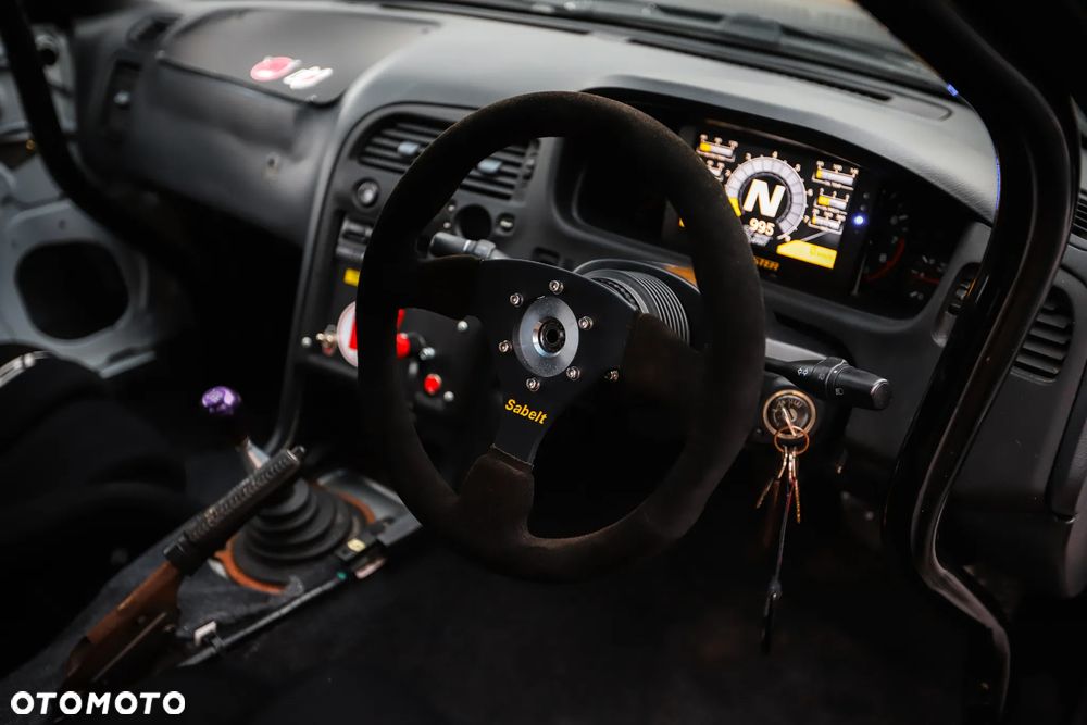 Nissan Skyline - 9