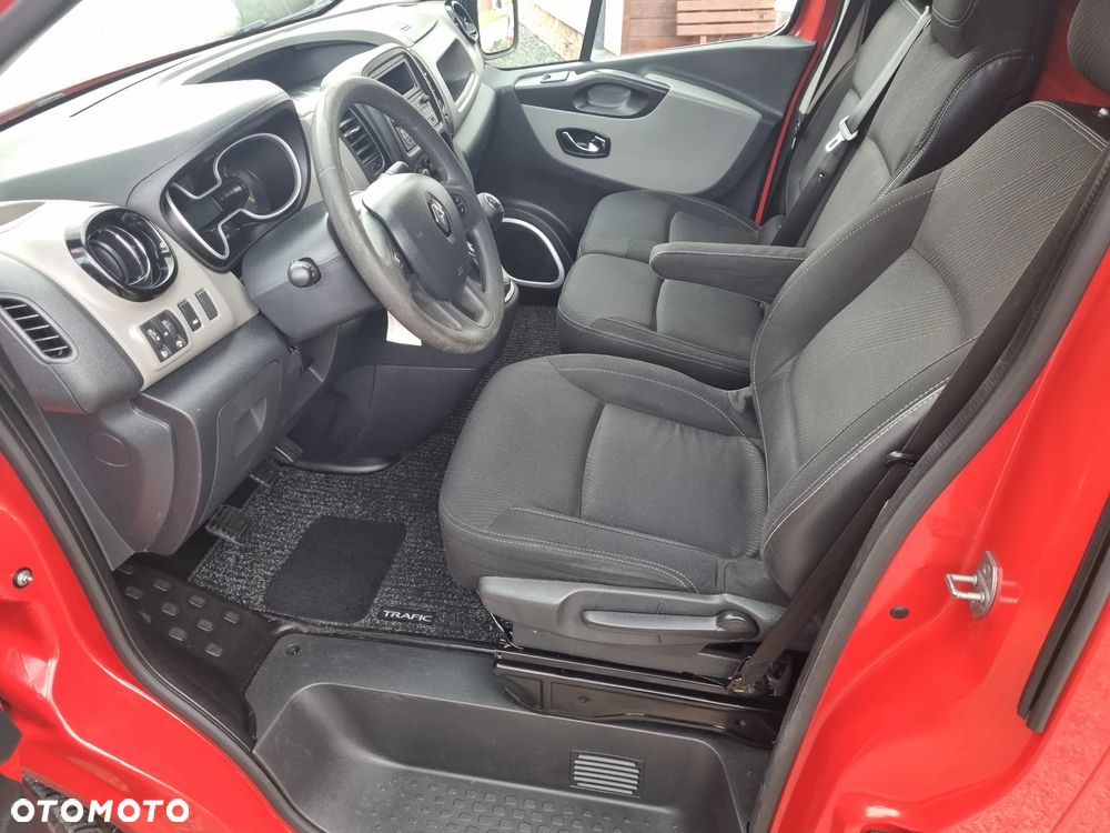 Renault TRAFIC - 6