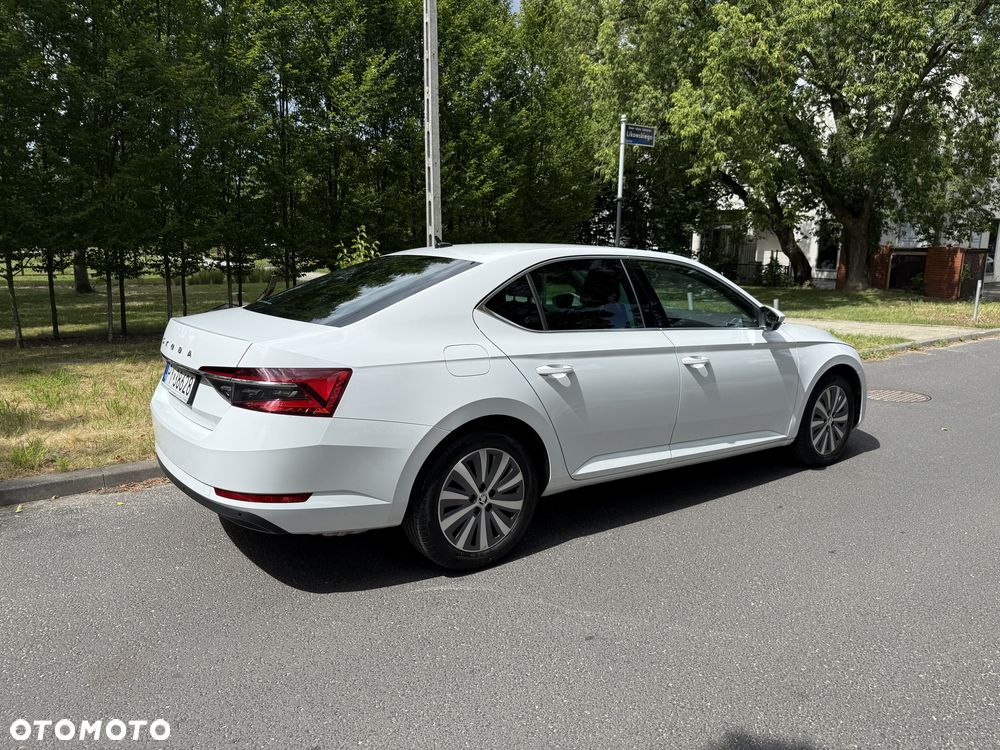 Skoda Superb 2.0 TSI Style DSG - 6