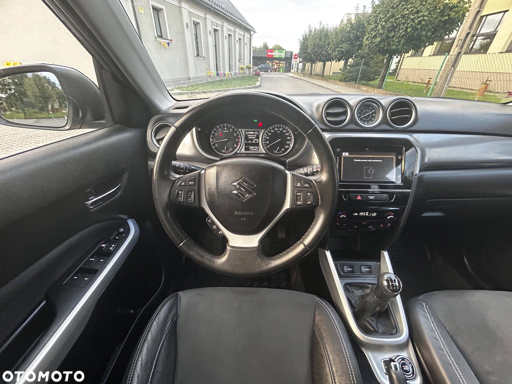 Suzuki Vitara 1.6 XLED SUN 4WD - 10