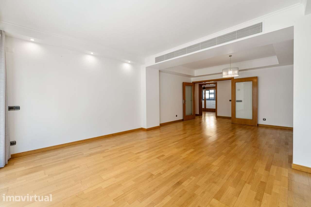 Apartamento T3 com vista, Lisboa - Grande imagem: 3/28