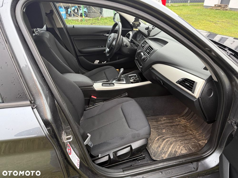 BMW Seria 1 116i - 10