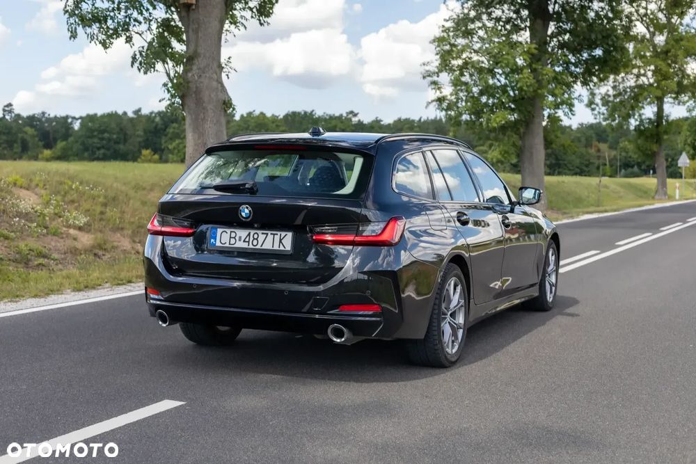 BMW Seria 3 320d xDrive MHEV Sport Line - 14