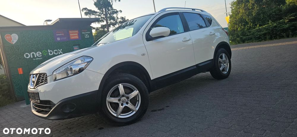 Nissan Qashqai - 1