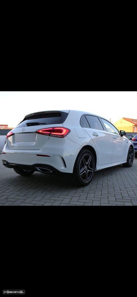 Mercedes-Benz A 250 e AMG Line - 4