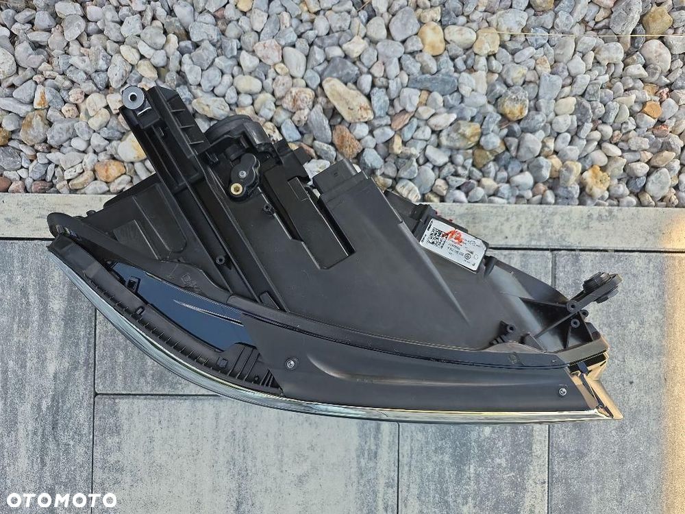 VW PASSAT B8 3G1 Lampa prawa przód Full Led Dynamic 3G1941114A Chrom - 5