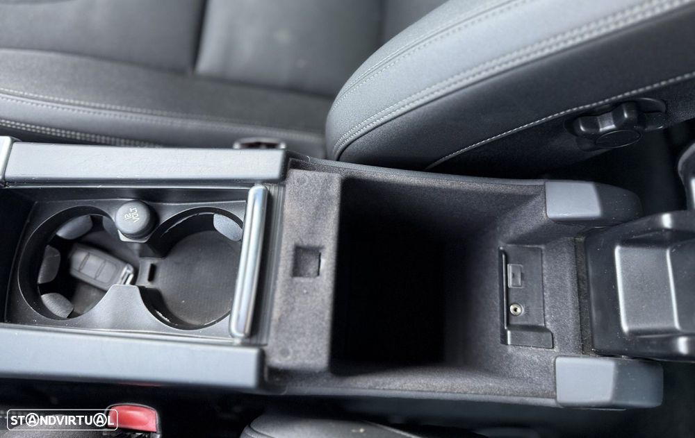 Volvo V60 1.6 D2 Drive Momentum Start/Stop - 22