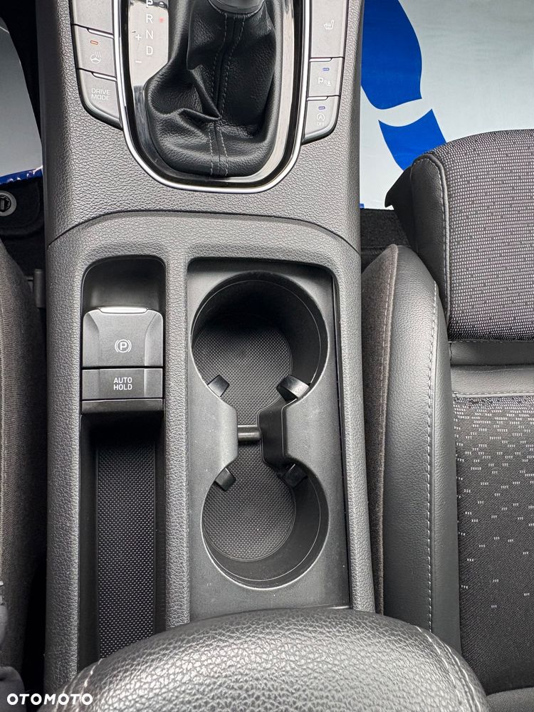 Hyundai i30 1.6 CRDI Premium DCT - 11