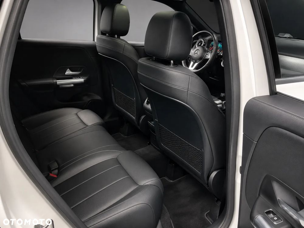 Mercedes-Benz GLA 220 4Matic 8G-DCT Edition Progressive Line - 13