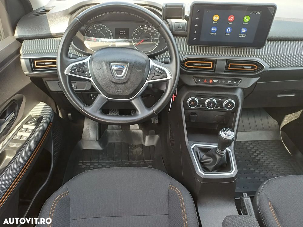 Dacia Sandero Stepway TCe 90 MT6 Comfort - 11