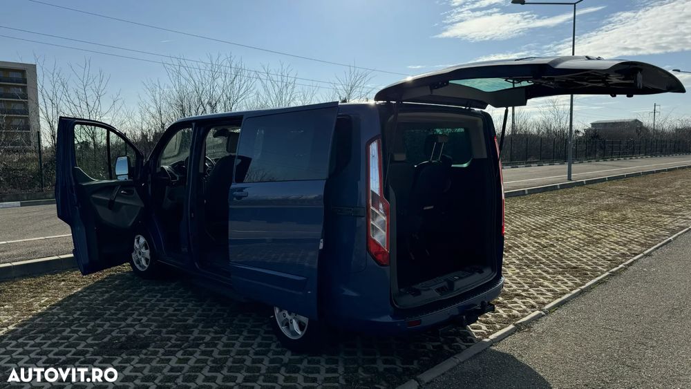 Ford Tourneo Custom 300 L2H1 VA Titanium - 10