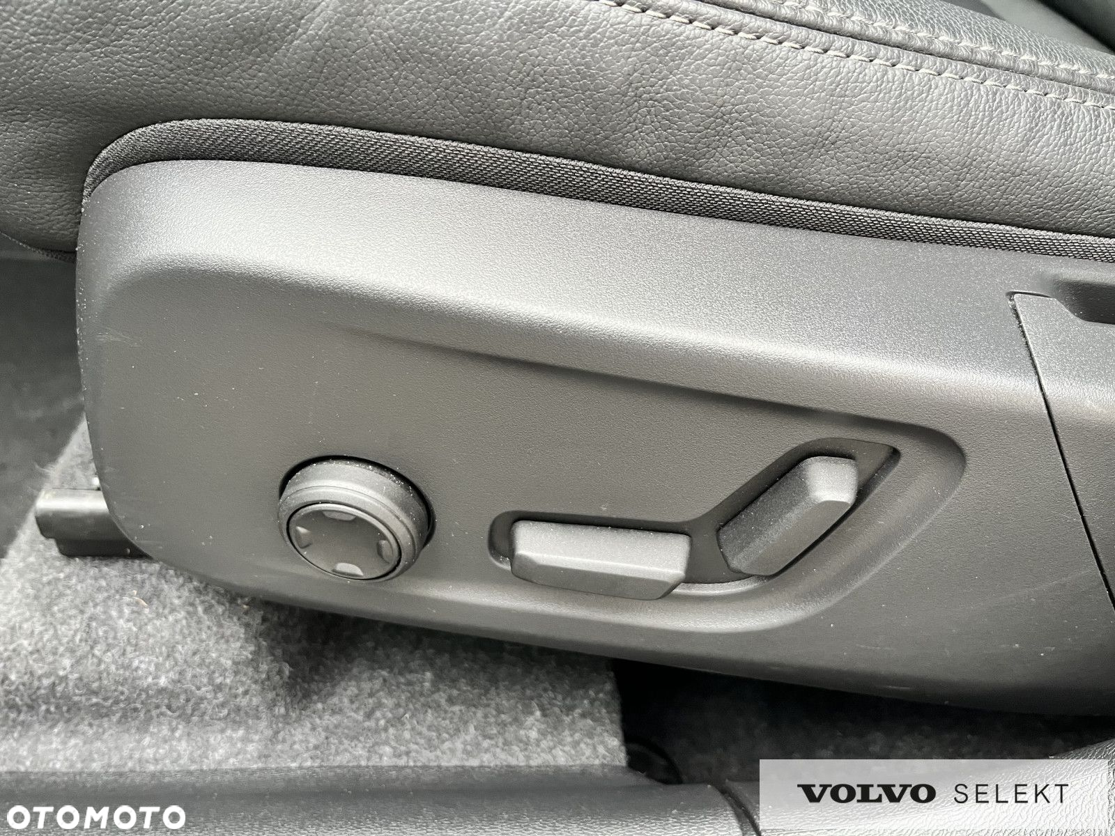 Volvo XC 40 - 11