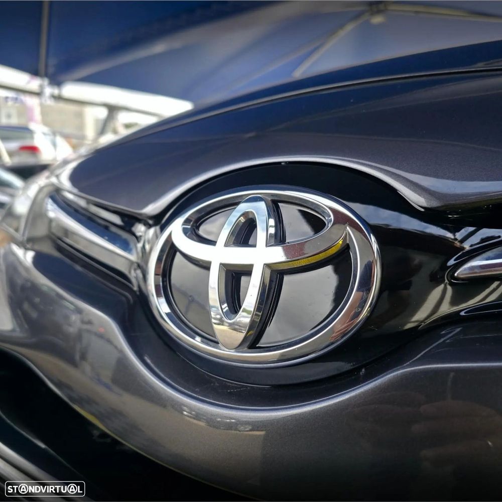 Toyota Avensis Touring Sports 1.6 D-4D Luxury+GPS - 9