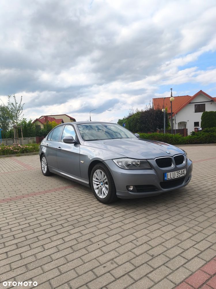 BMW Seria 3 318d DPF Edition Exclusive - 3