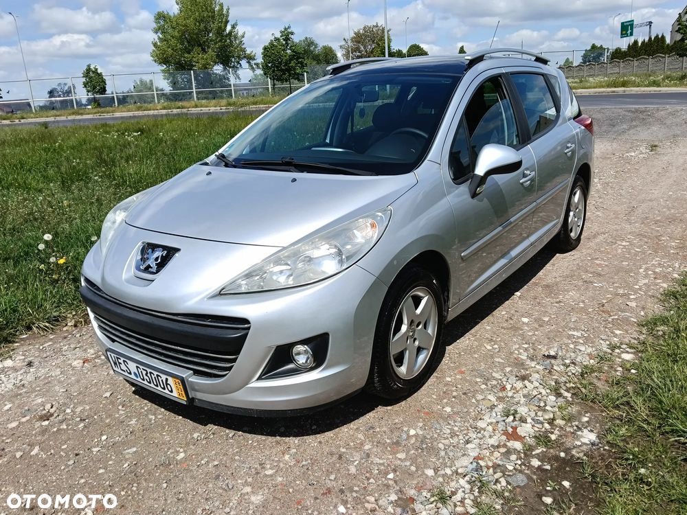 Peugeot 207 95 VTi Filou - 1