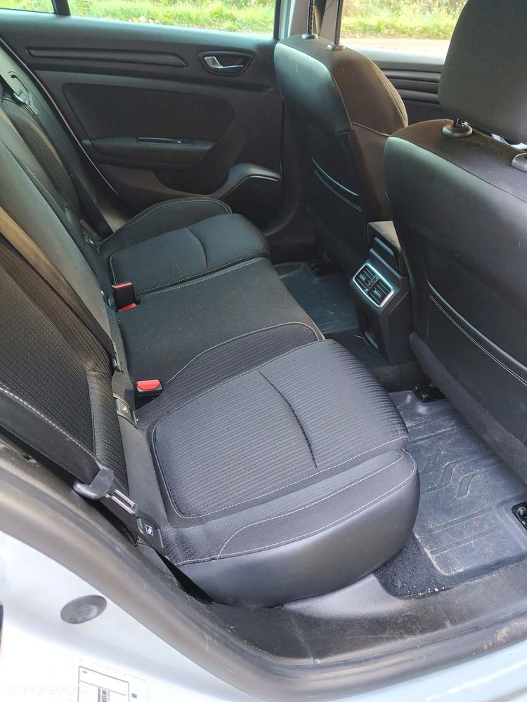 Renault Megane - 10