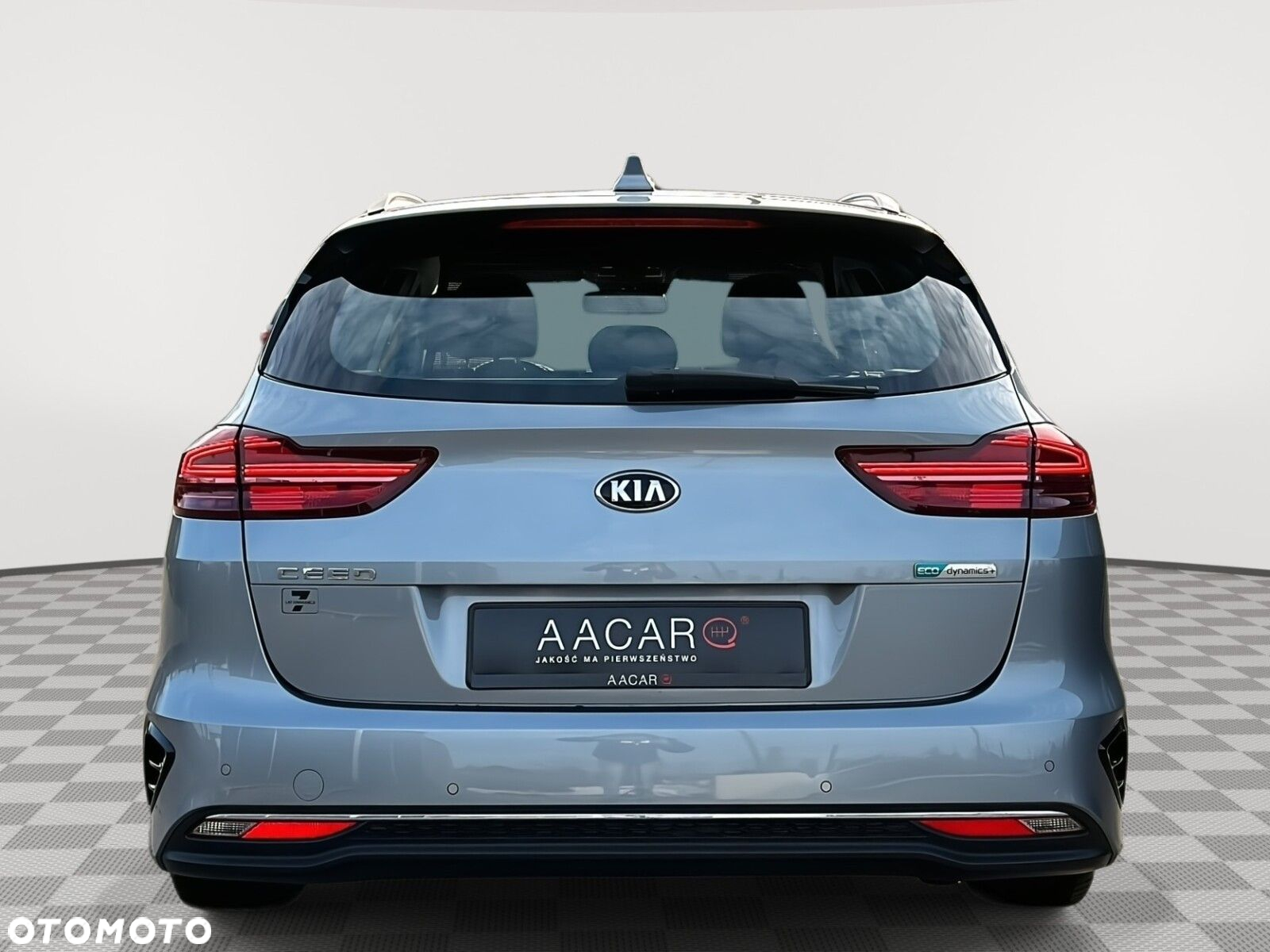 Kia Ceed - 3