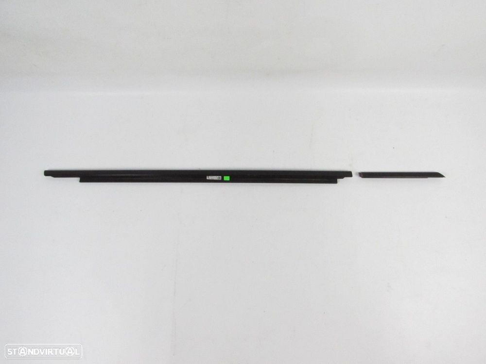 Friso Raspador Da Porta Direito/Frente/Exterior Seminovo/ Original BMW 2 Gran Co... - 1