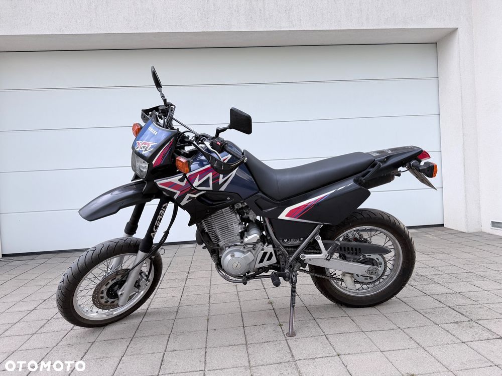 Yamaha XT - 1