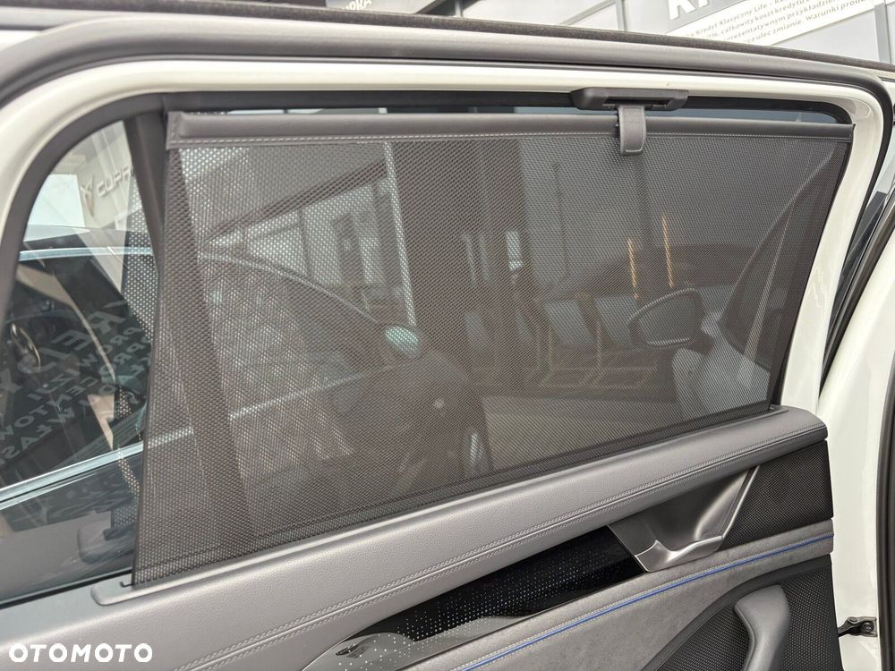 Volkswagen Passat Variant - 16