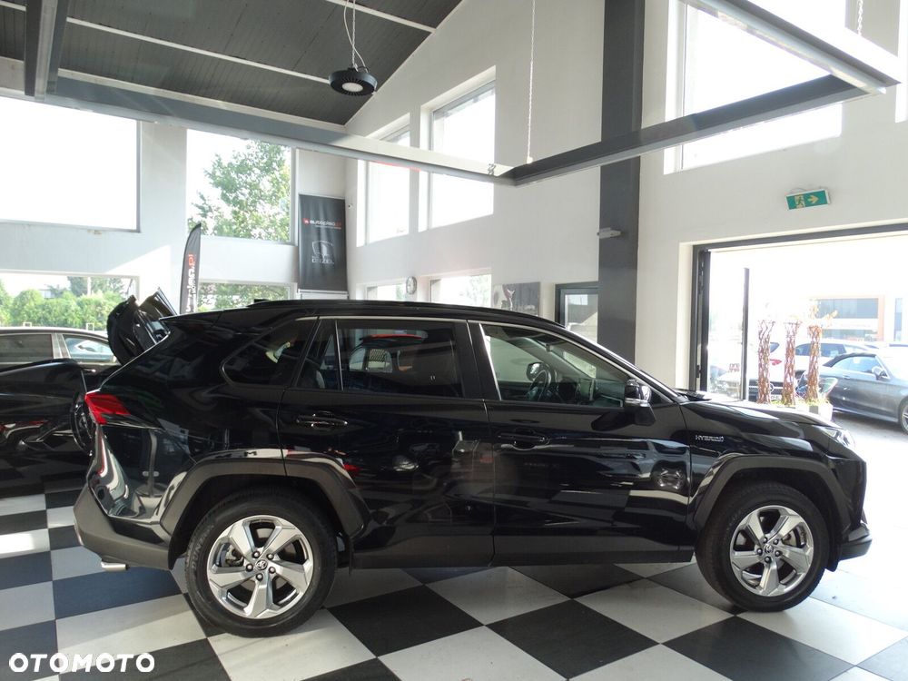 Toyota RAV4 - 9