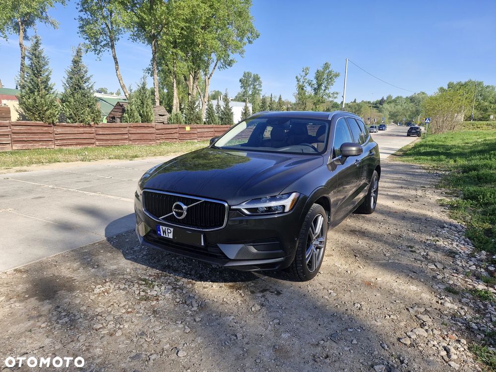 Volvo XC 60 T5 AWD Geartronic Momentum Pro - 1