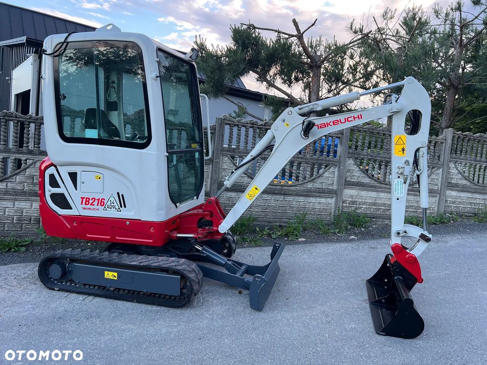 Takeuchi TB216 | Minikoparka TAKEUCHI TB 216 | 2 Tony | Rozsuwane Gąsienice | Stan PERFEKCYJNY | Mini Koparka | - 1